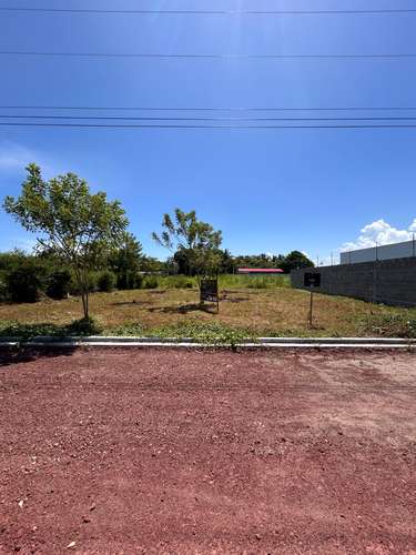 Terrenos de 200 m² cerca de La Costa del Sol y del Aeropuerto  - Imagen 2