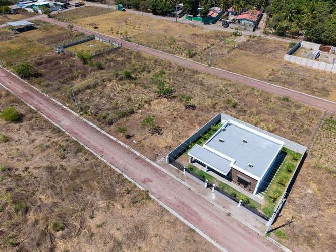 Terrenos de 200 m² cerca de La Costa del Sol y del Aeropuerto  - Imagen 5