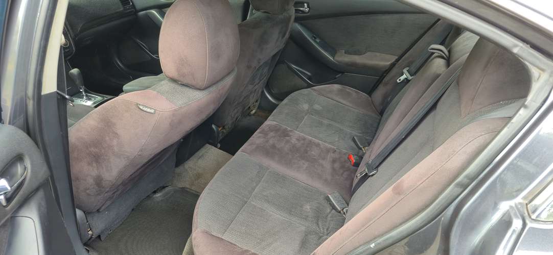 Nissan Altima 2012