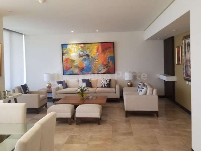 Venta de apartamento en San Benito