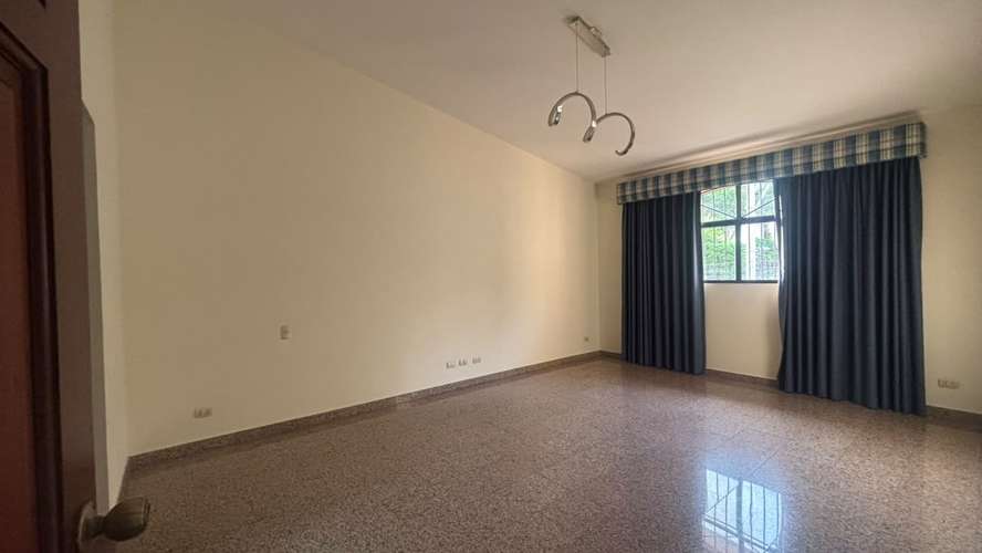 Casa en Alquiler en Cumbres de la Escalón - Imagen 9