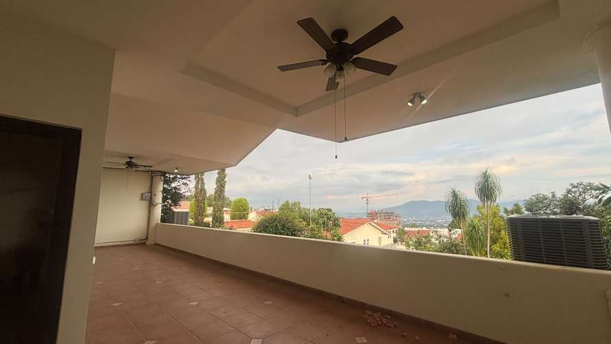 Casa en Alquiler en Cumbres de la Escalón - Imagen 10