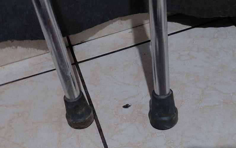 VENDO APOYO AJUSTABLE DE LUJO DE ANTEBRAZO USADAS NITIDAS  - Imagen 4