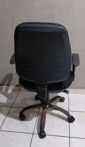 VENDO SILLA SECRETARIAL PARA REPUESTO O LEVANTAR  - Imagen 2