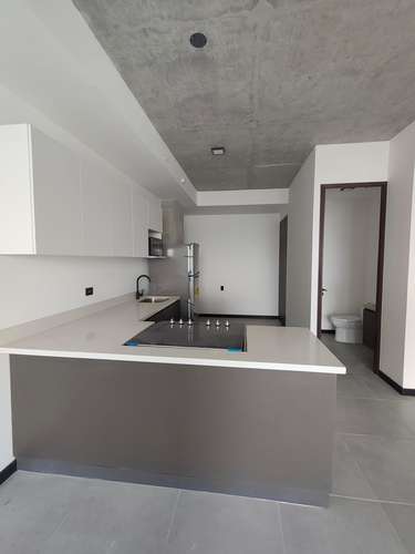 Apartamento moderno de 2 dormitorios en San Salvador con vista panorámica y terraza - Imagen 6