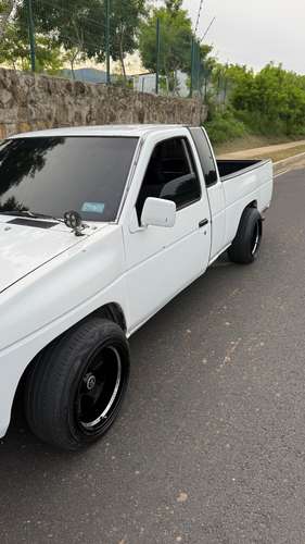 NISSAN HARDBODY 1996 - Imagen 4
