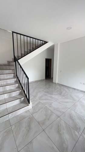SE ALQUILA CASA EN RESIDENCIAL LAS LUCES - Imagen 8