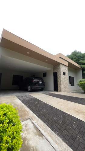 SE ALQUILA CASA EN RESIDENCIAL LAS LUCES - Imagen 6