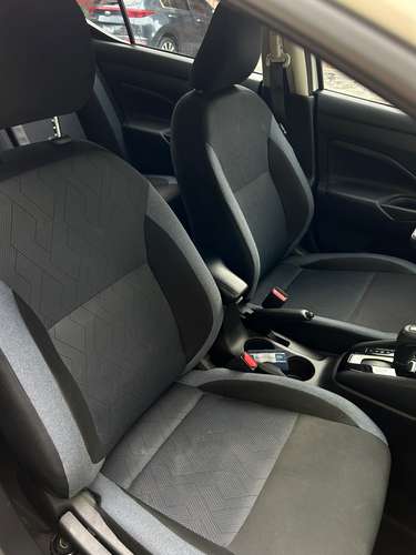 NISSAN VERSA SV 2024 solo 22,000 MILLAS COMO NUEVO 