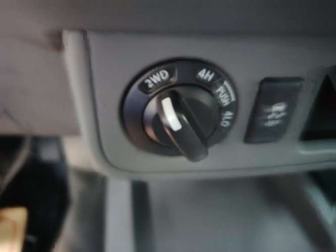  NISSAN FRONTIER DOBLE CABINA  2018 , 4X4,PIÑON DE MONTAÑA, ,…. SI VE EL ANUNCIO ES PORQUE ESTA DISPONIBLE - Imagen 11