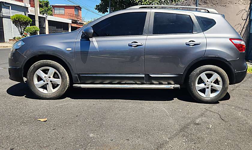 NISSAN QASHQAI 2013 AUTOM MOTOR 2.0 EO BB AC DE AGENCIA CAMARA ACEPTO AUTO A CUENTA 