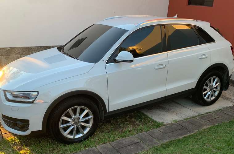 Audi Q3 - AGENCIA 