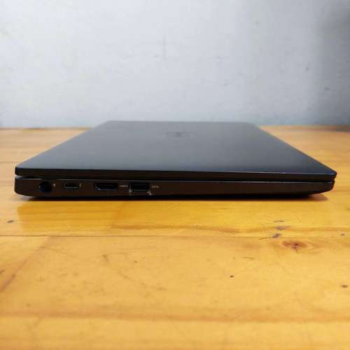 Laptop profesional: Dell Latitude 5300 (Sin detalles)