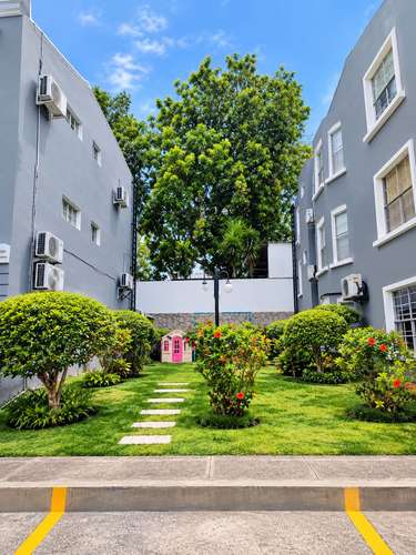 Apartamento amueblado de 2 dormitorios en San Salvador con seguridad 24 horas - Imagen 3