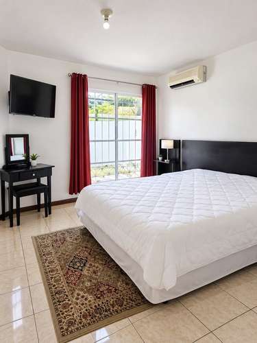 Apartamento amueblado de 2 dormitorios en San Salvador con seguridad 24 horas - Imagen 9