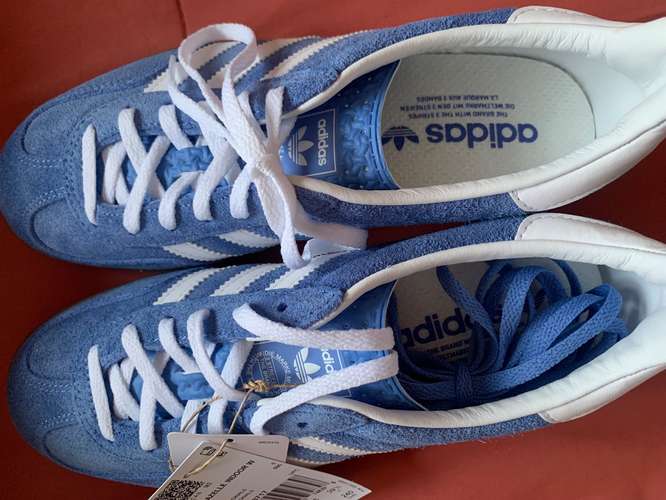 Vendo tenis Adidas 