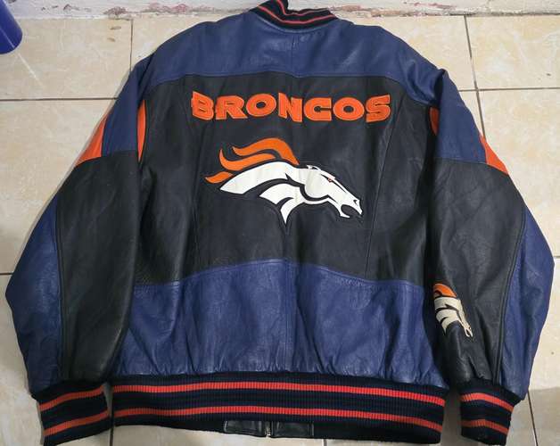 Chaqueta vintage de cuero de los Denver Broncos de la NFL