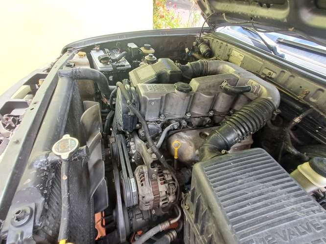 Vendo Mazda B2000 año 2006