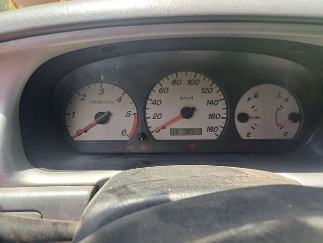 Vendo Mazda B2000 año 2006