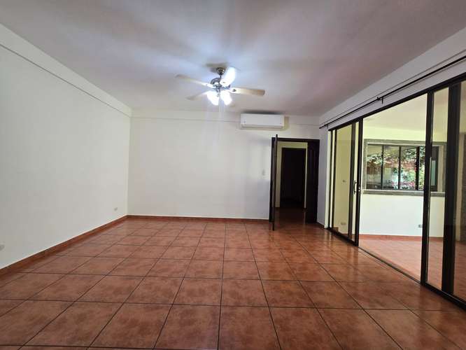 Se alquila casa en cumbres de cuscatlan - Imagen 5