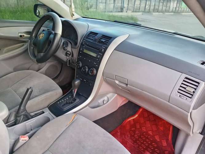Toyota corolla 2009 automatico - Imagen 2