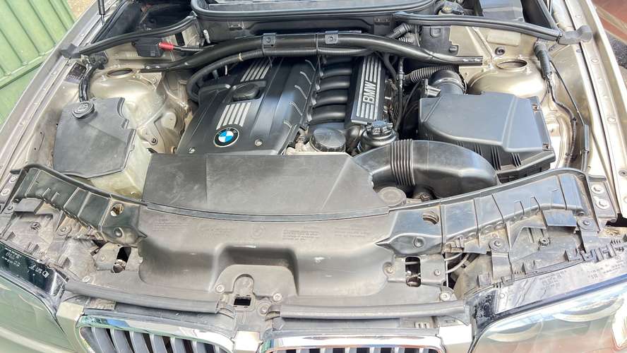 BMW x3 4x4 blindada de agencia, acepto vehículo a cuenta 