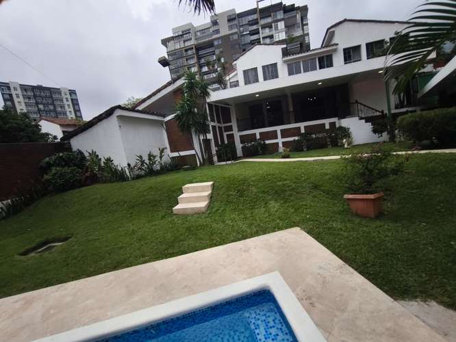 ESCALON AMPLIA CASA CON PISCINA ALQUILER $3,500 PRIVADO - Imagen 3
