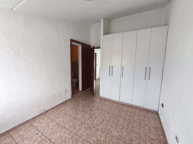 SANTA ELENA CASA ALQUILER $1,200 PRIVADO  - Imagen 10
