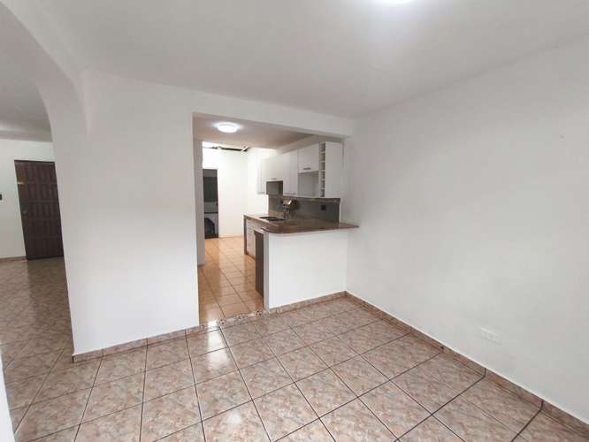 SANTA ELENA CASA ALQUILER $1,200 PRIVADO  - Imagen 5