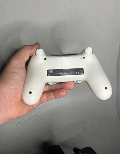 PS4 slim 1TB 10 excelentes juegos - Imagen 5