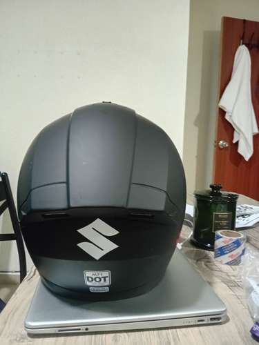 2027 Casco suzuki modelo M71