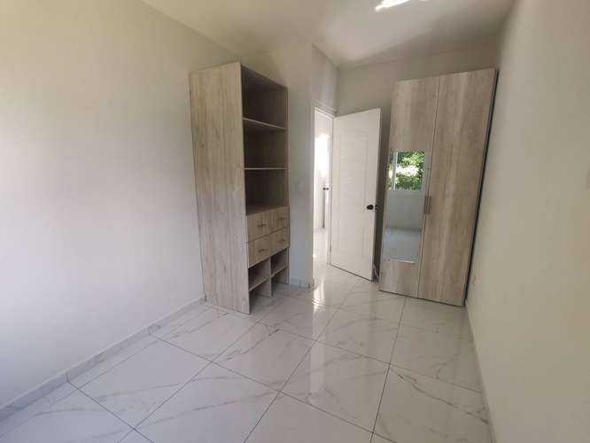 Residencial Villa San Carlos, Calle Mano de Leon, Escalón Norte, San Salvador.