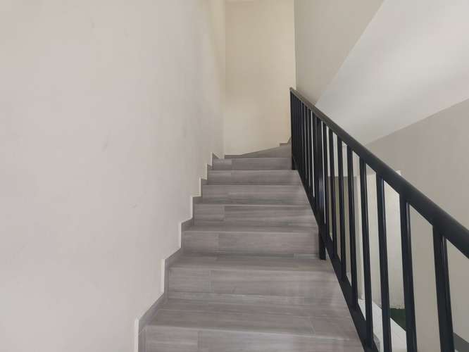 Residencial Villa San Carlos, Calle Mano de Leon, Escalón Norte, San Salvador.