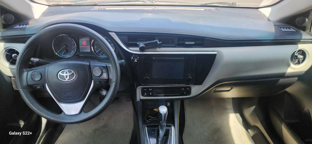 Toyota corolla le 2019 autom motor 1.8 ecodrive cámara usb aire vids-elect acepto auto a cuenta  - Imagen 10