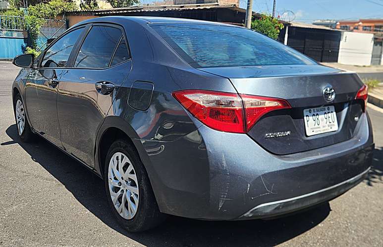 Toyota corolla le 2019 autom motor 1.8 ecodrive cámara usb aire vids-elect acepto auto a cuenta 