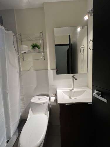 Lujoso apartamento de 3 habitaciones en alquiler con terraza, amueblado, a pasos de las Ramblas, Santa Tecla - Imagen 9