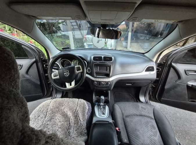 VENDO DODGE JOURNEY 2012