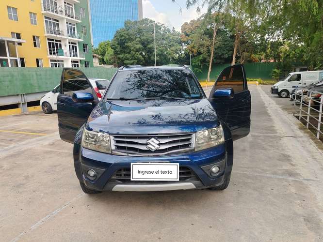 Vendo Suzuki Vitara 2015 de agencia