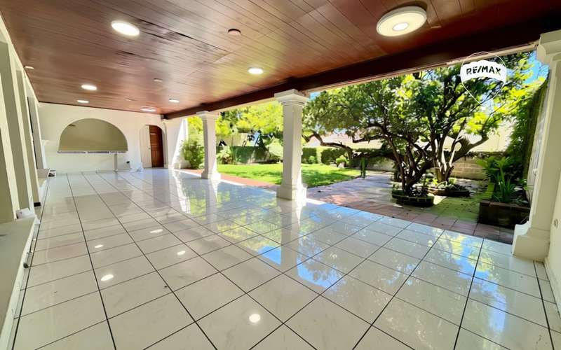 Venta | Exclusiva residencia | Cumbres de La Esmeralda | Antiguo Cuscatlán - Imagen 10