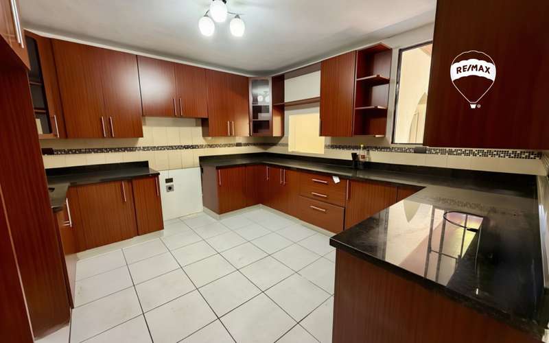 Venta | Exclusiva residencia | Cumbres de La Esmeralda | Antiguo Cuscatlán - Imagen 3