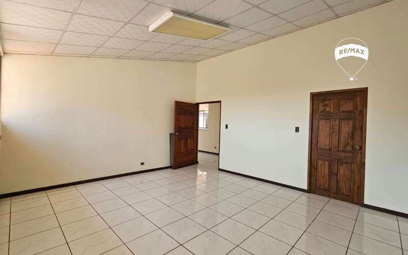 Venta | Exclusiva residencia | Cumbres de La Esmeralda | Antiguo Cuscatlán - Imagen 15