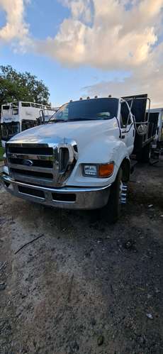 FORD F650 SUPER DUTY 2013
