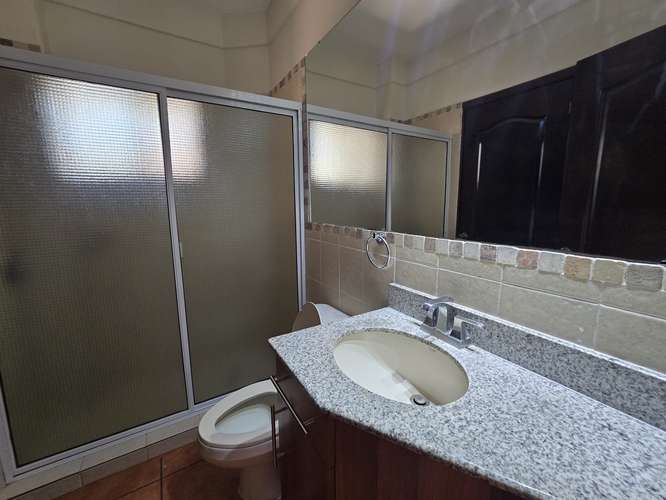 Casa en alquiler cumbres de cuscatlan santa elena en privado 