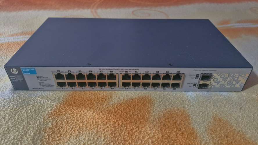 Switch HP 1810-24G Administrable Empresarial