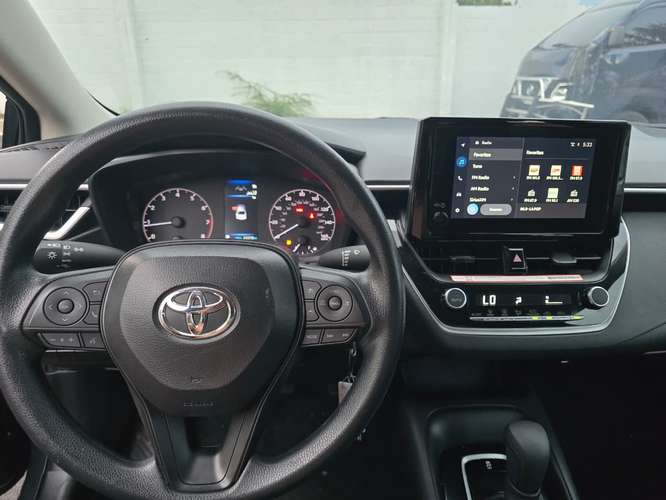 Toyota Corolla LE 2025  - Imagen 8