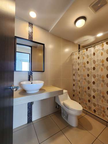 Se Vende Apartamento en Torre Constella, Colonia San Francisco 