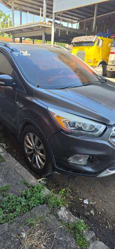 Vendo ford escape 