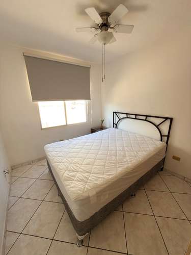  SE ALQUILA APARTAMENTO SIENA SAN BENITO, AMUEBLADO, REMODELADO, tiene 100 mts2, 3 habitaciones, area de servicio, 2 p