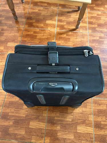 Vendo maleta de viaje para bodega Ralph Lauren Polo Sport 50-60lb - Imagen 4