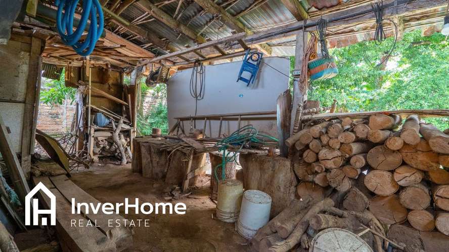 CASA CON  AMPLIO TERRENO EN VENTA, SUCHITOTO